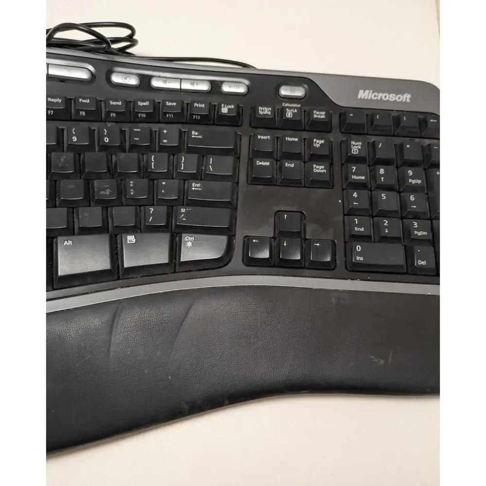Microsoft‎ Natural Ergonomic Black Keyboard 4000 v1 USB Wired KU-0462